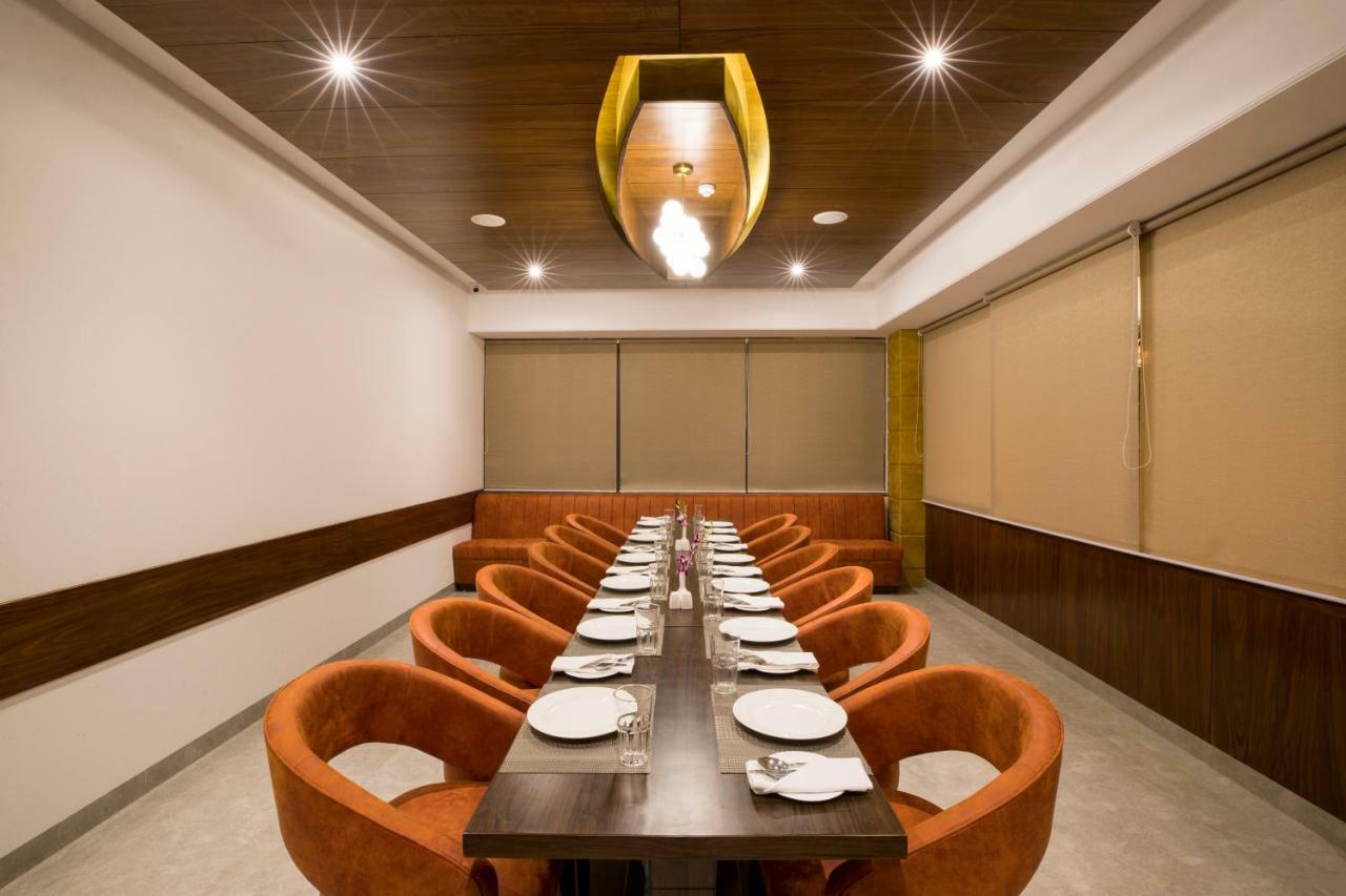 Regenta Central Cassia Zirakpur Chandigarh Экстерьер фото