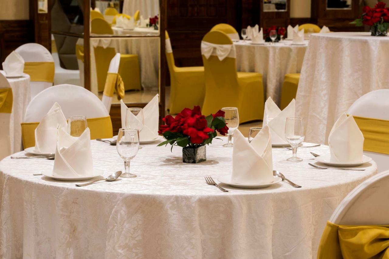 Regenta Central Cassia Zirakpur Chandigarh Экстерьер фото